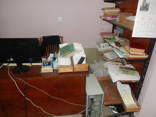 The 16 library of Yerevan