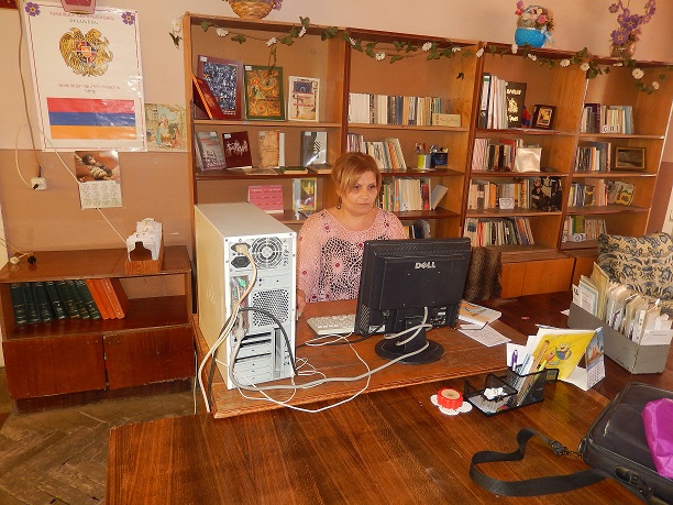 Հրազդանի թիվ 5 գրադարան