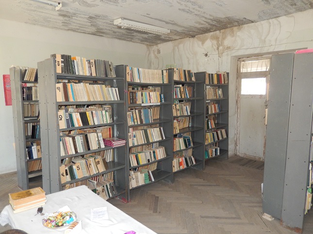 Հրազդանի 7 գրադարան 2