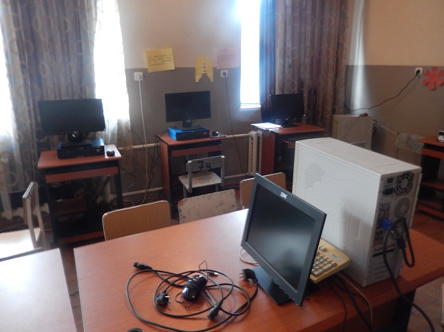 Աշտարակի 2 դպրոցի գրադարան 3