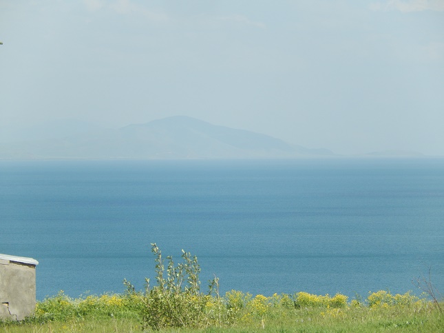 Ծովագյուղ գյուղի գրադարան 1