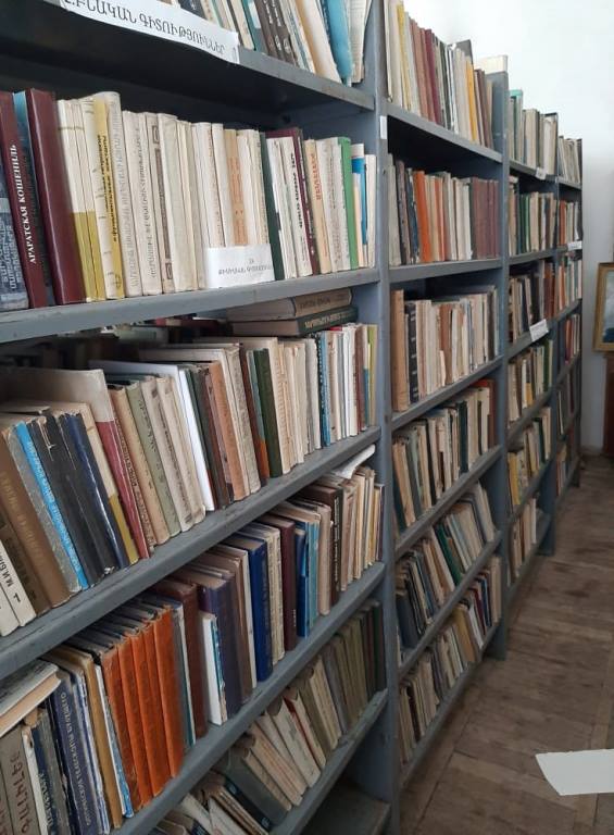 Նորատուսի գրադարան 1